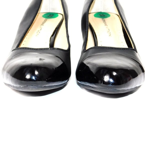 NWT Adrienne Vittadini "Manassas" Black with Patent Toe Cap Wedge - Picture 5 of 12